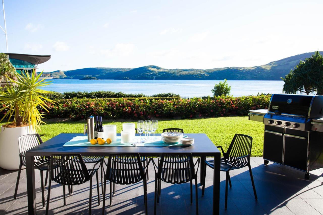Yacht Club Villas Insula Hamilton Exterior foto